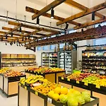 Deluxe Garden At Marea *