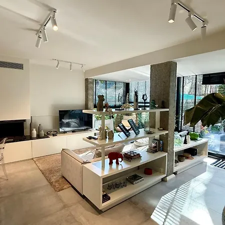 Deluxe Garden At Marea غوليم