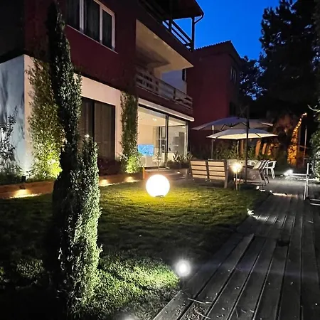Deluxe Garden At Marea Appartement *