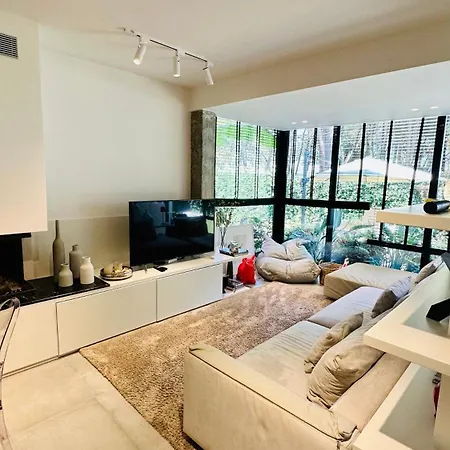 Deluxe Garden At Marea Appartement *