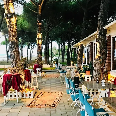 Deluxe Garden At Marea Appartement Golem (Tirana)