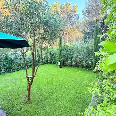 Deluxe Garden At Marea Lägenhet *