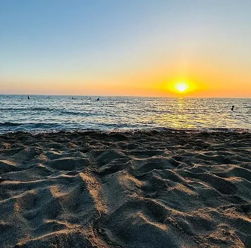 아파트 Deluxe Garden At Marea 골렘