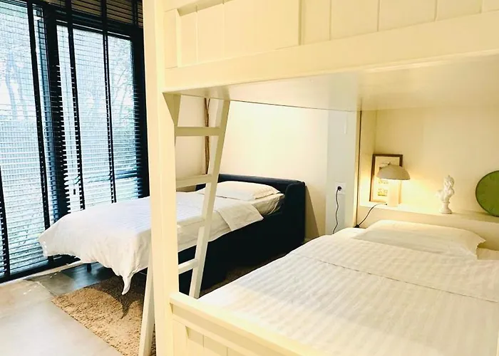 Deluxe Garden At Marea 아파트 골렘