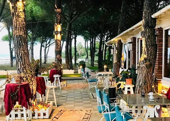 Deluxe Garden At Marea 아파트 골렘